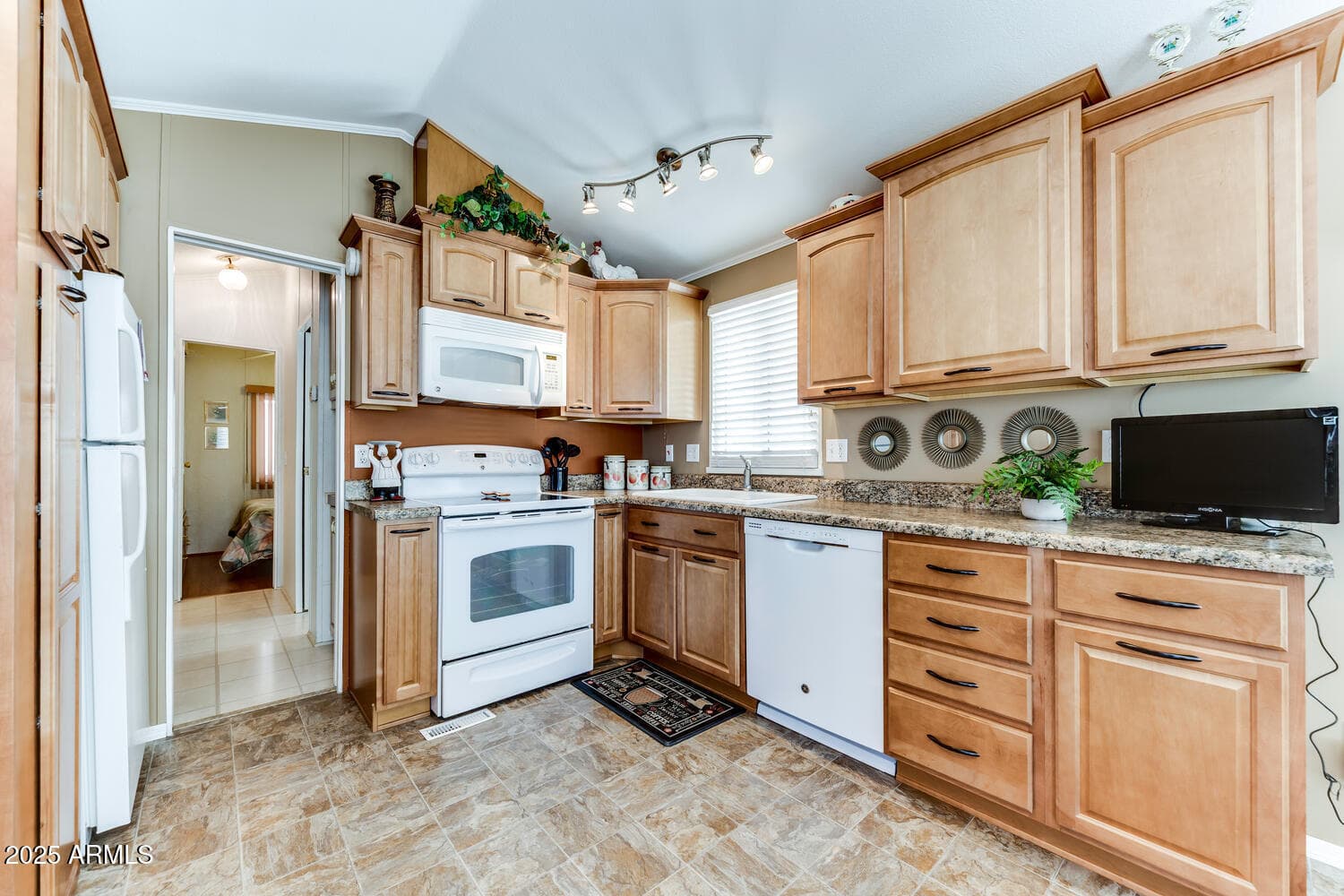 17200 W BELL Road 866, Surprise, AZ 85374 — photo 3 of 34