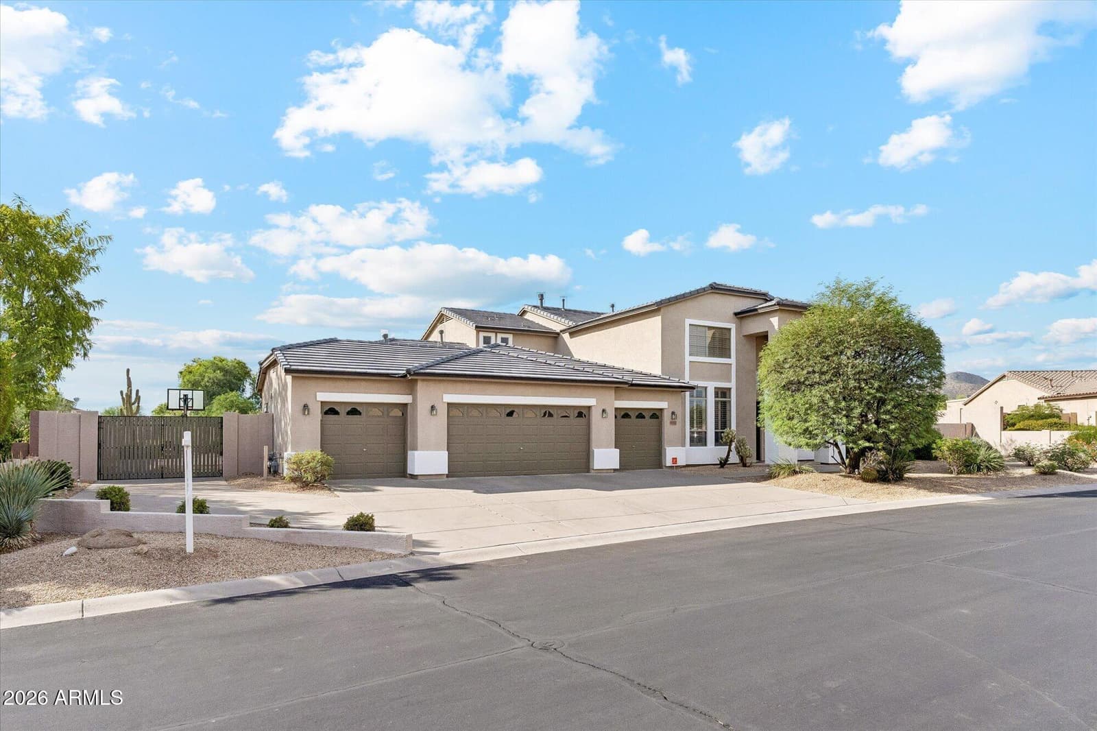 8120 E Kramer Street, Mesa, AZ 85207 — photo 1 of 75