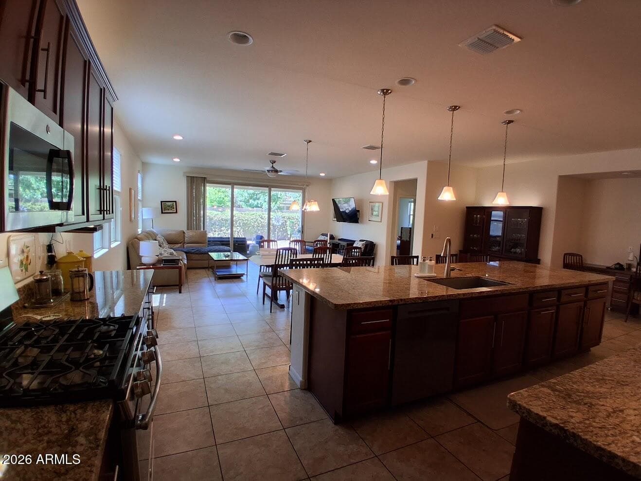 10113 W ANGELS Lane, Peoria, AZ 85383 — photo 11 of 27