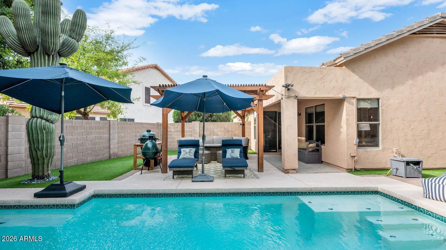 4834 E MOSSMAN Road, Phoenix, AZ 85054 — photo 30 of 44