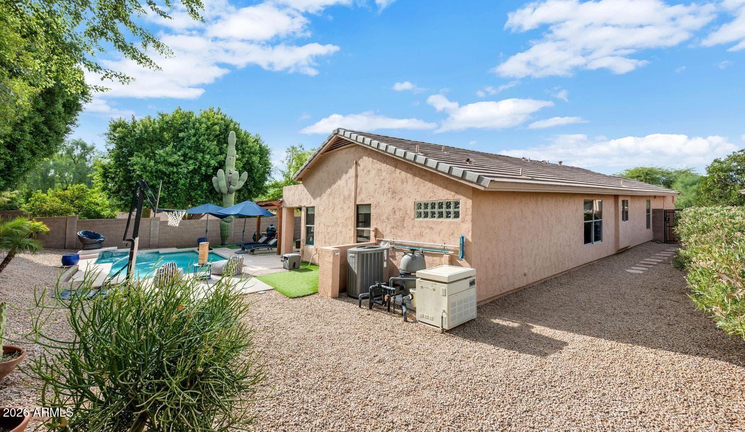 4834 E MOSSMAN Road, Phoenix, AZ 85054 — photo 36 of 44