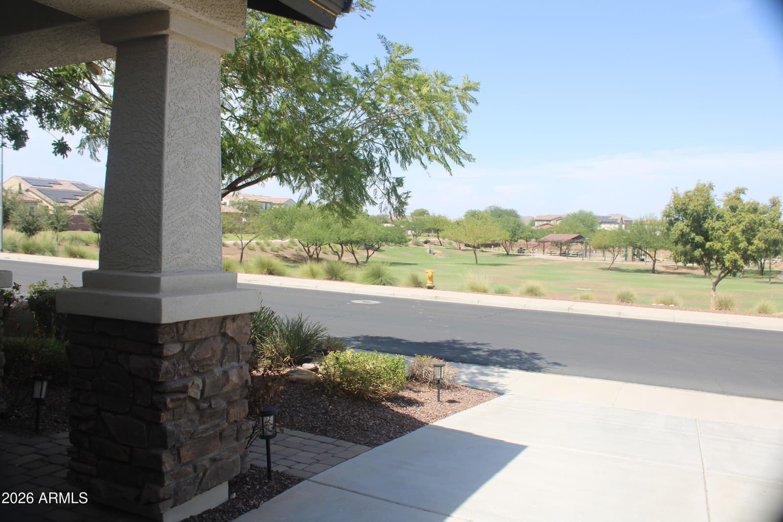 10113 W ANGELS Lane, Peoria, AZ 85383 — photo 5 of 27
