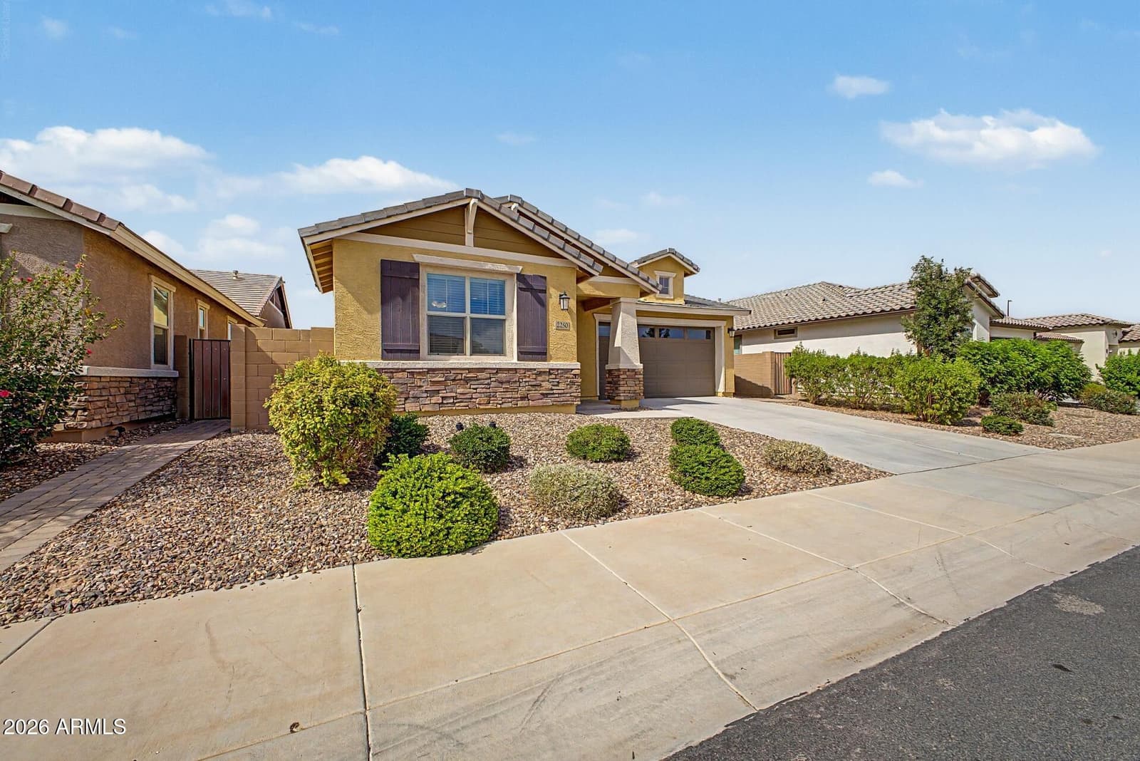 2250 E CITADEL Drive, Gilbert, AZ 85298 — photo 5 of 62