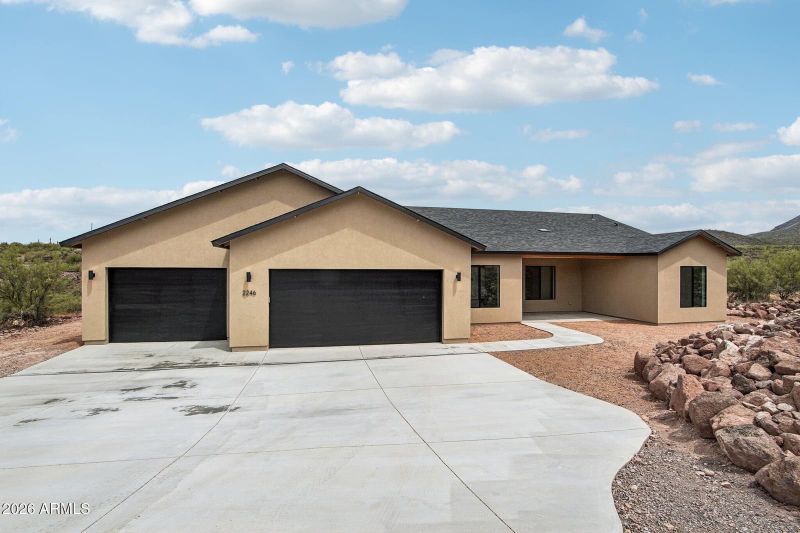 2246 E MANANA Road, New River, AZ 85087 — photo 2 of 51