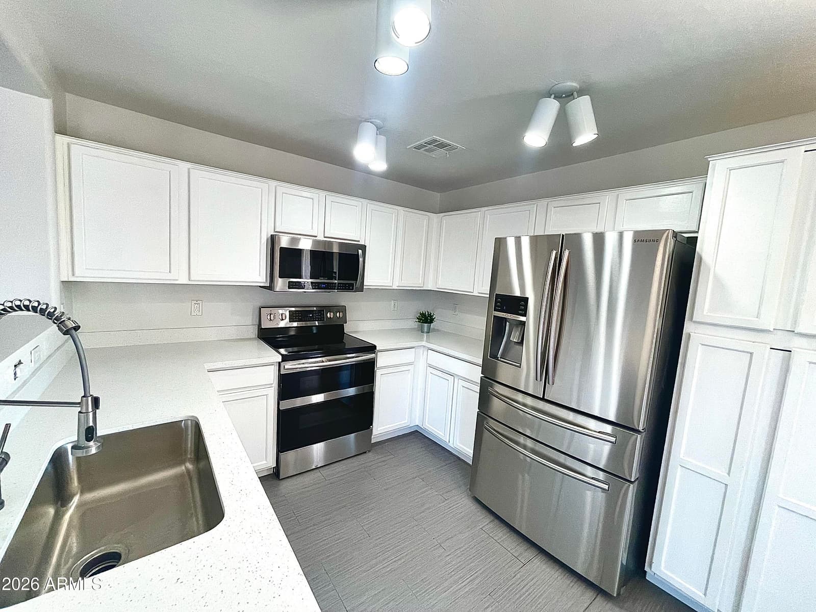 22581 W PAPAGO Street, Buckeye, AZ 85326 — photo 15 of 36