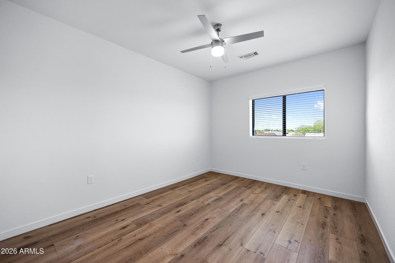 2339 E McArthur Drive, Tempe, AZ 85288 — photo 15 of 32