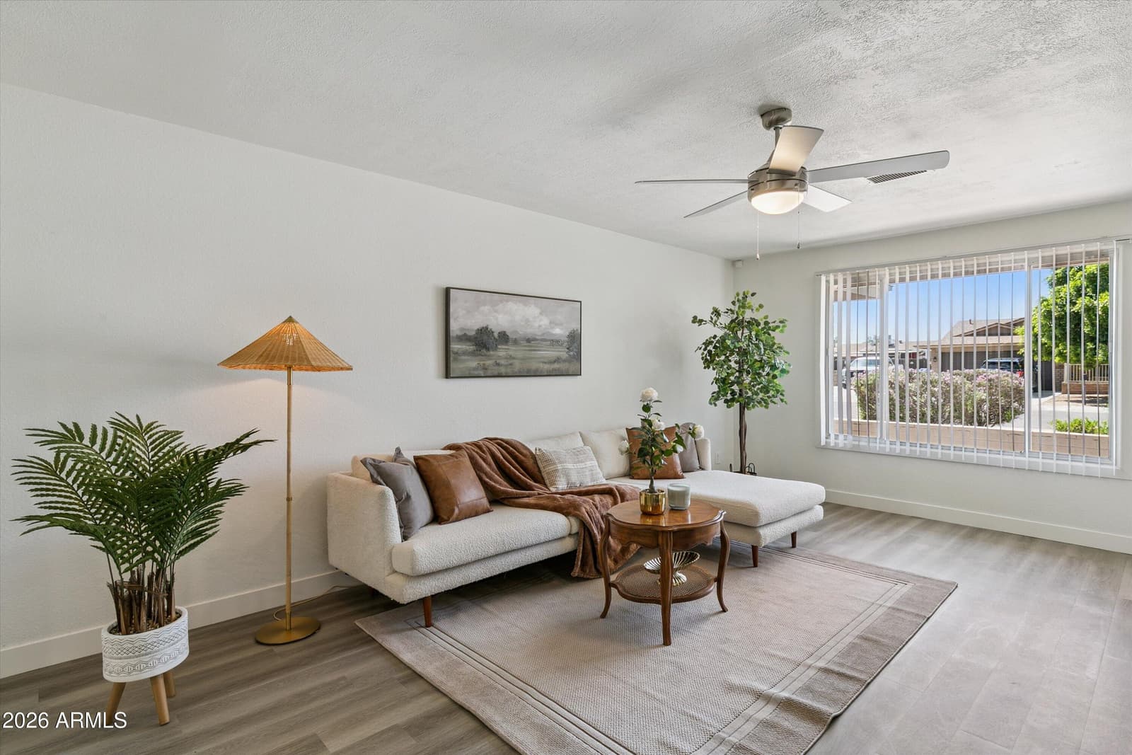 3020 W HARTFORD Drive, Phoenix, AZ 85053 — photo 5 of 32