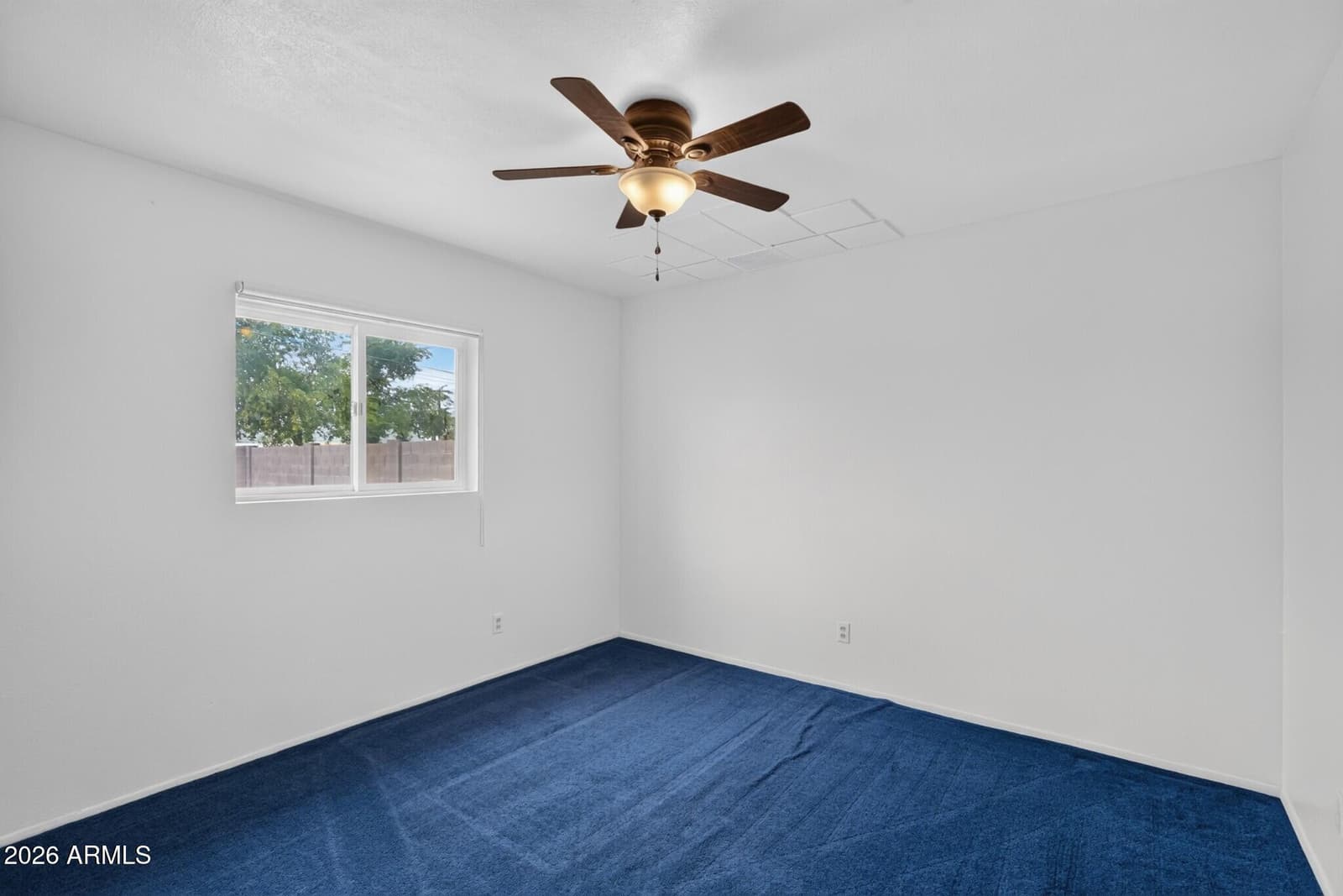 2029 W Sunnyside Avenue, Phoenix, AZ 85029 — photo 5 of 34