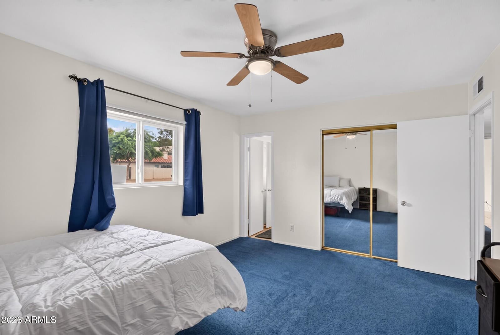 2029 W Sunnyside Avenue, Phoenix, AZ 85029 — photo 9 of 34