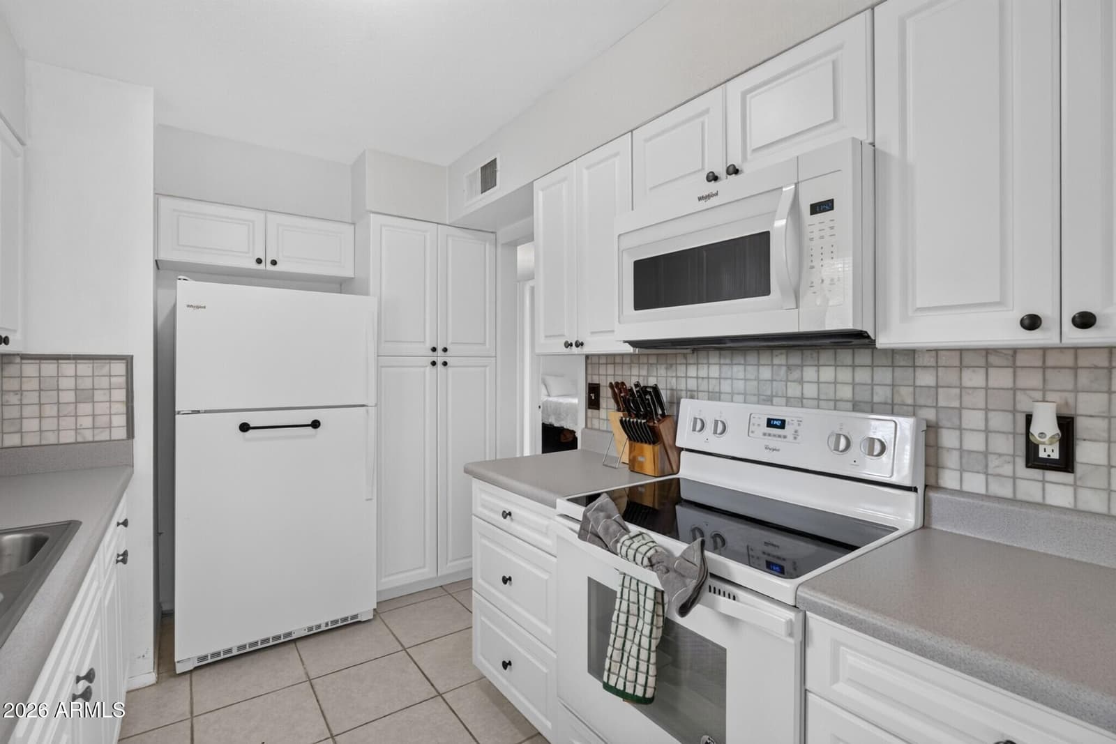 2029 W Sunnyside Avenue, Phoenix, AZ 85029 — photo 15 of 34