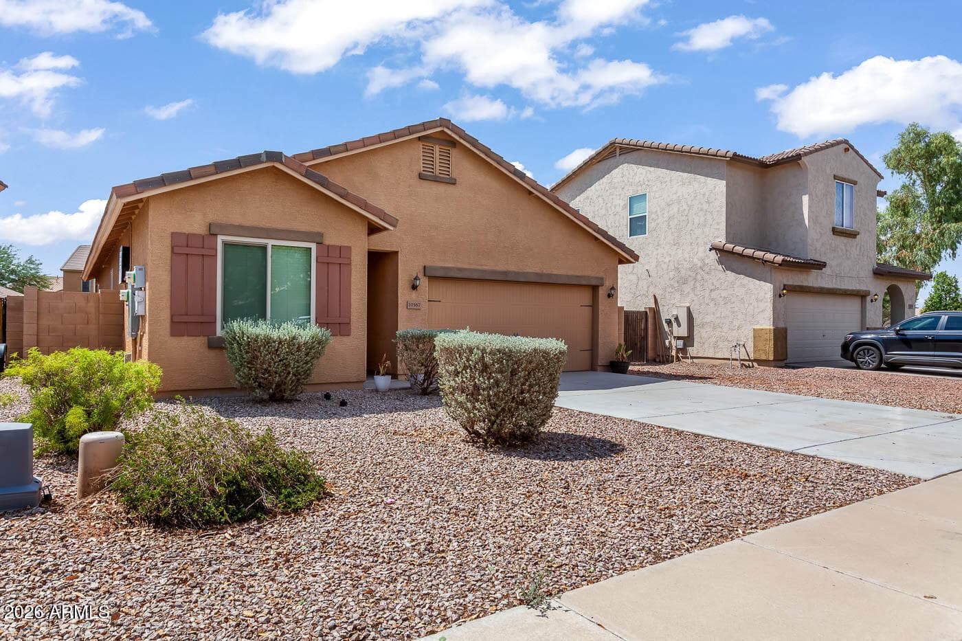 10567 E SUNFLOWER Lane, Florence, AZ 85132 — photo 3 of 43