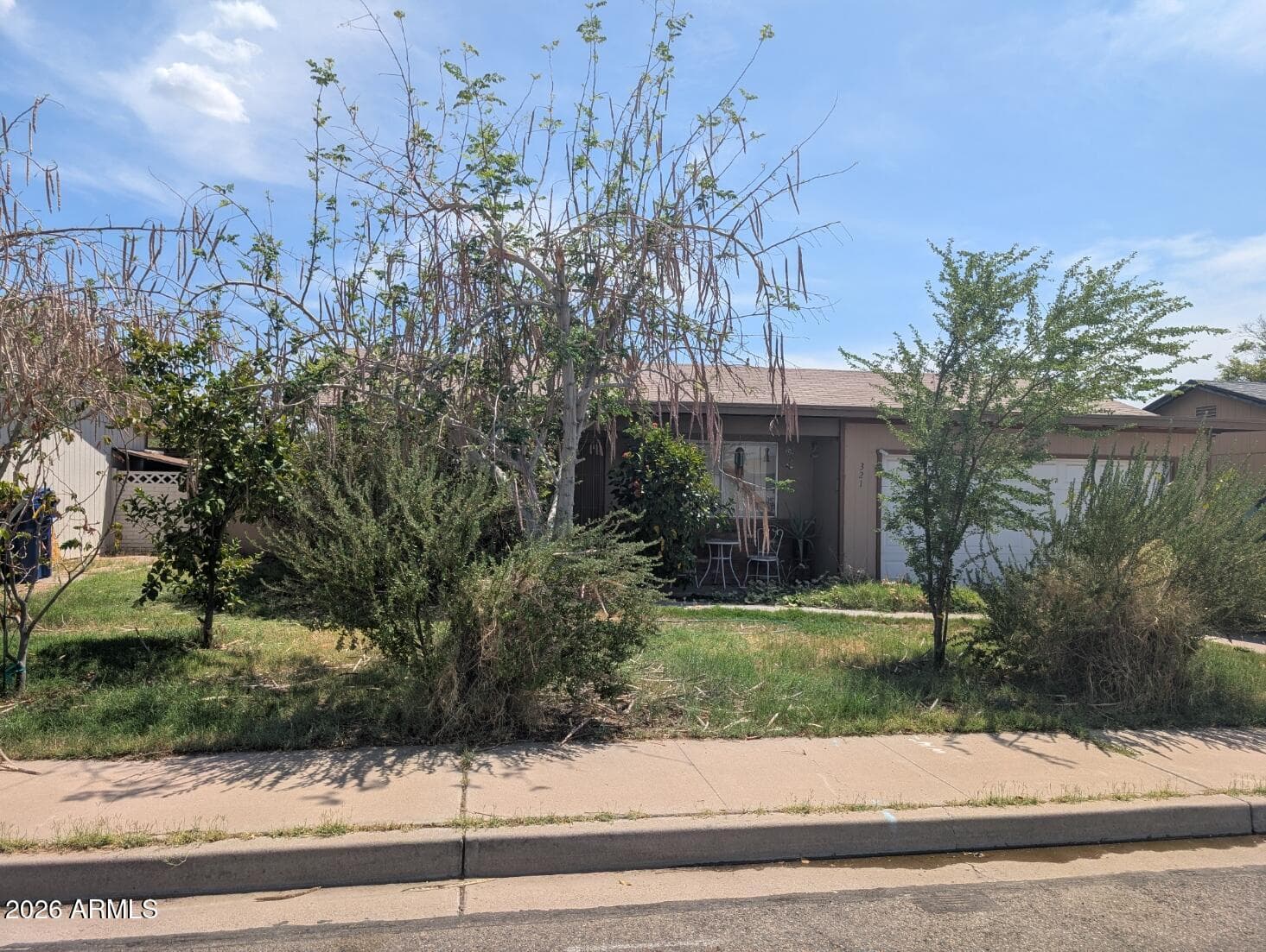 321 E JUNIPER Street, Mesa, AZ 85201 — photo 1 of 1