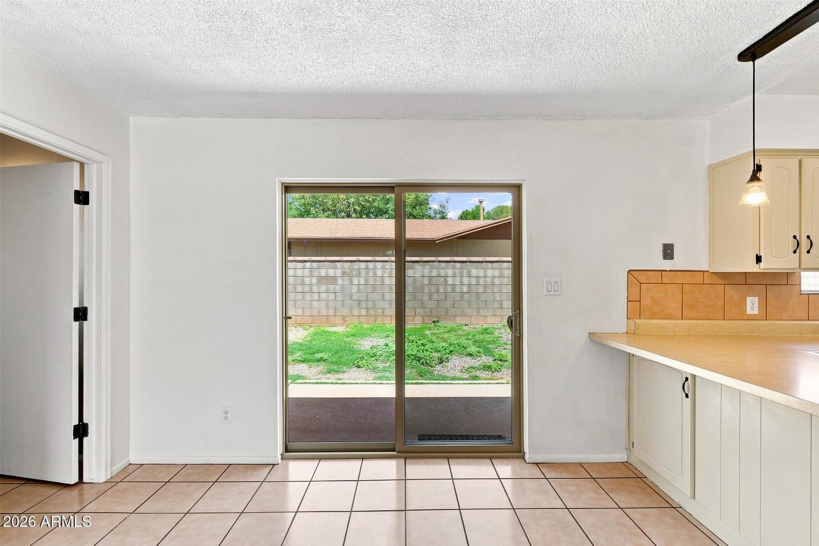 1345 PLAZA AMAPOLA, Sierra Vista, AZ 85635 — photo 14 of 30