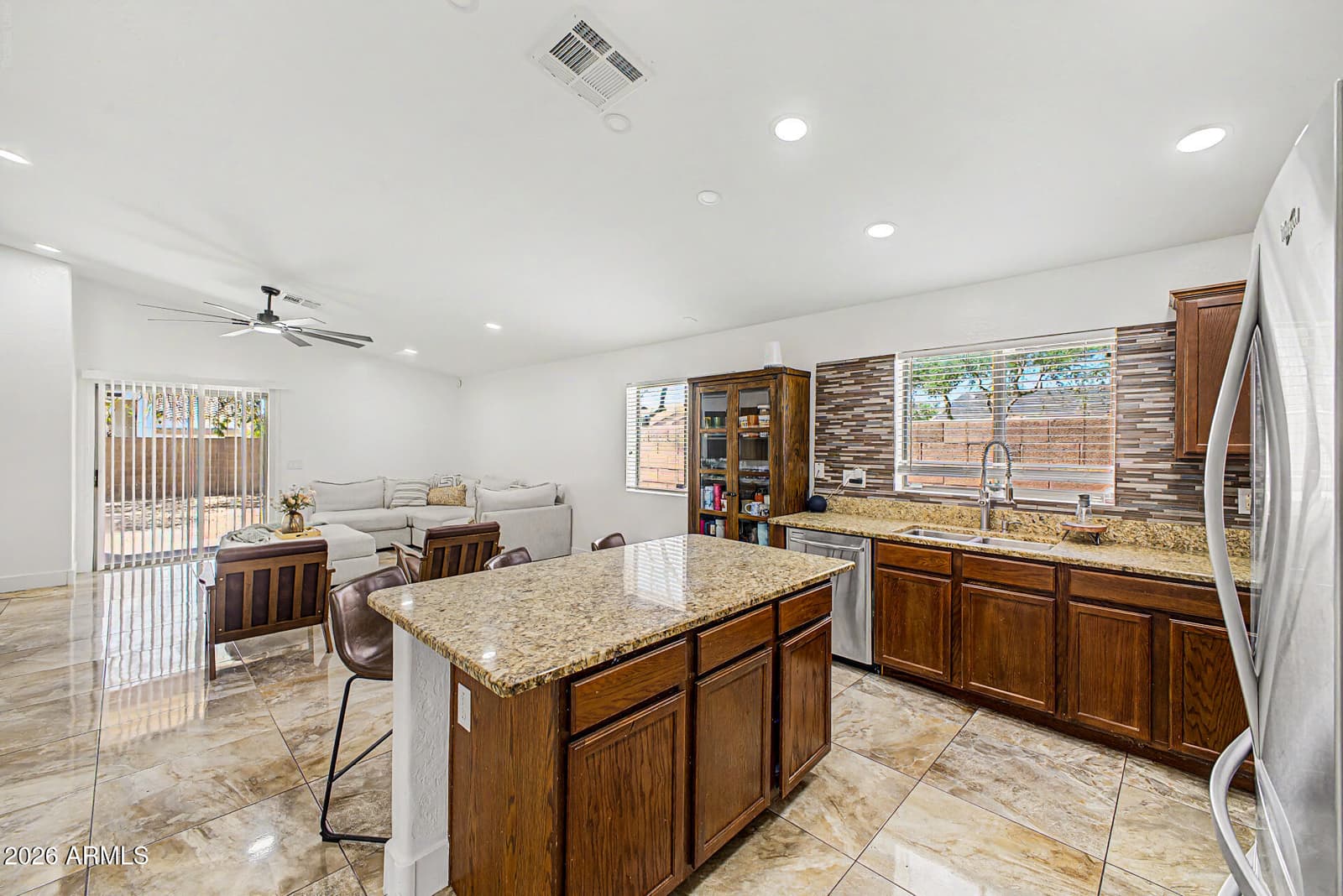 445 E SETTLERS Trail, Casa Grande, AZ 85122 — photo 16 of 39