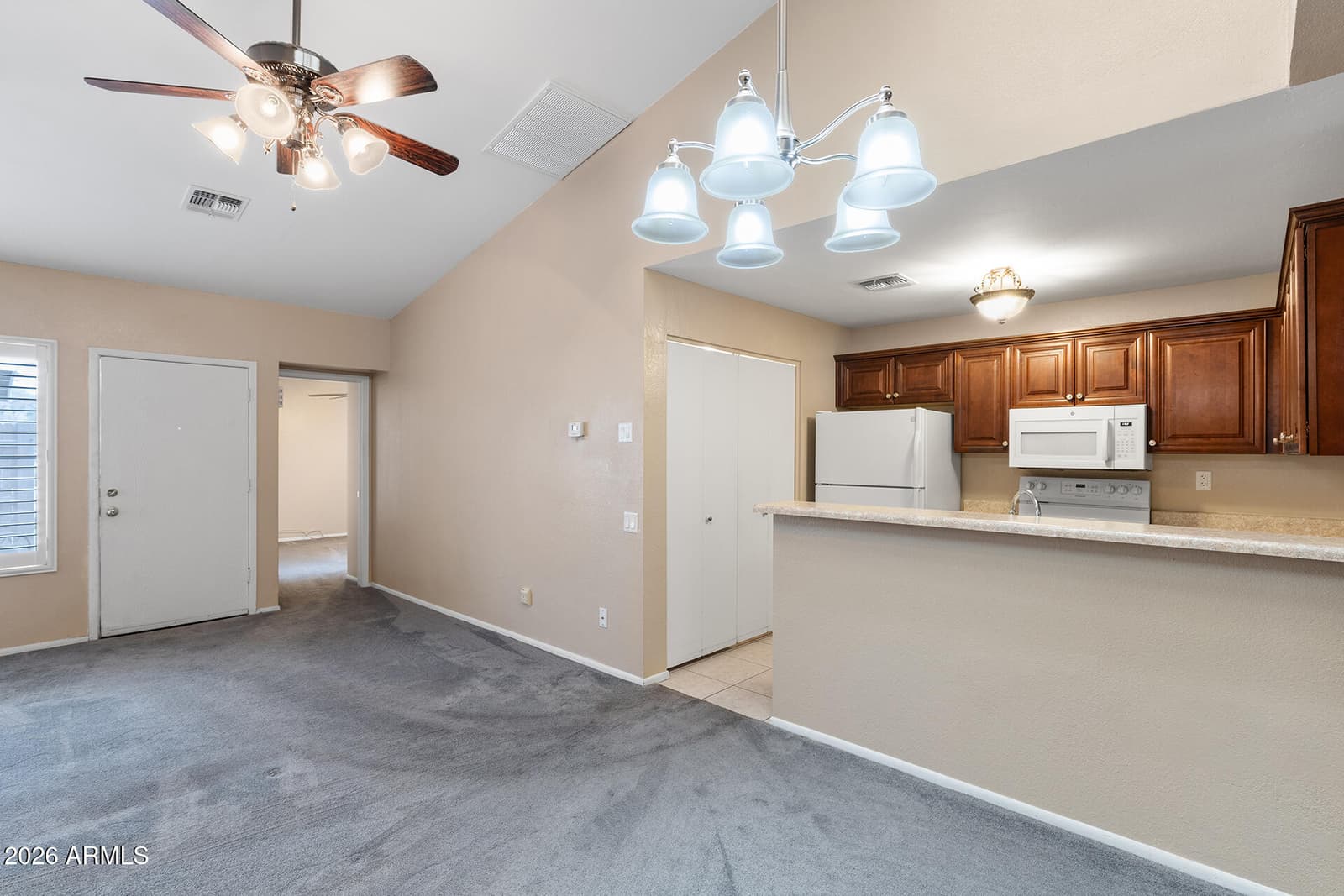 4449 E Vineyard Road, Phoenix, AZ 85042 — photo 11 of 33