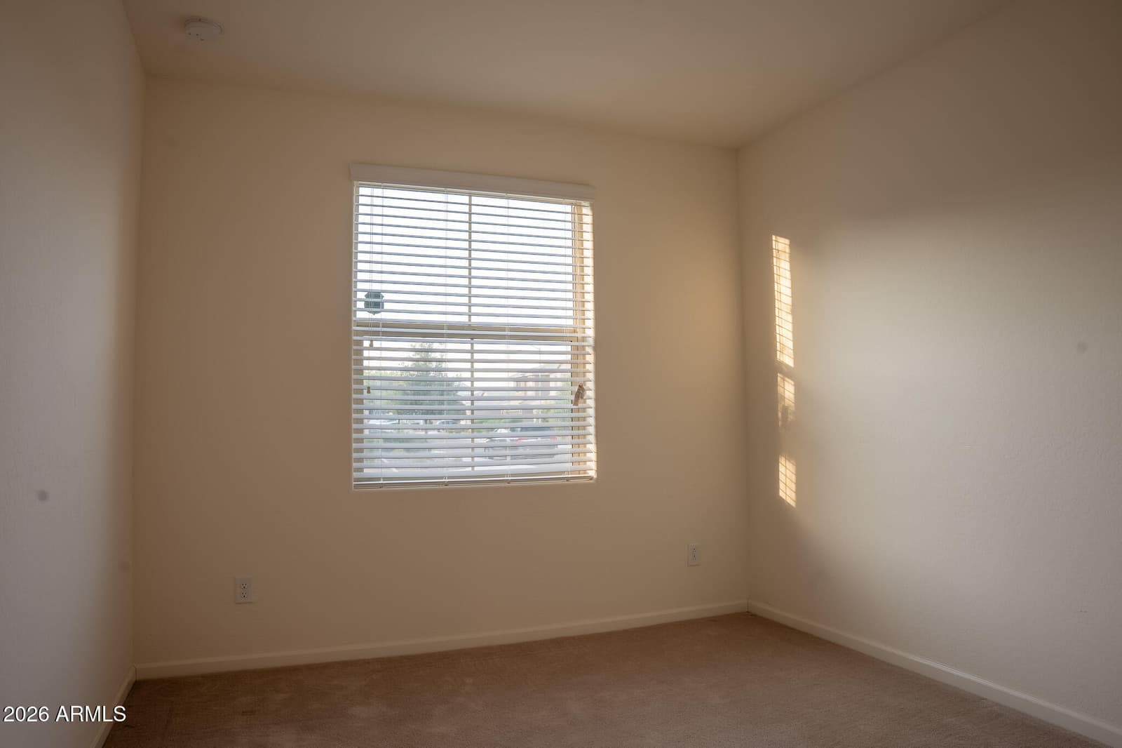 5343 W Hackamore Drive, Phoenix, AZ 85083 — photo 10 of 29