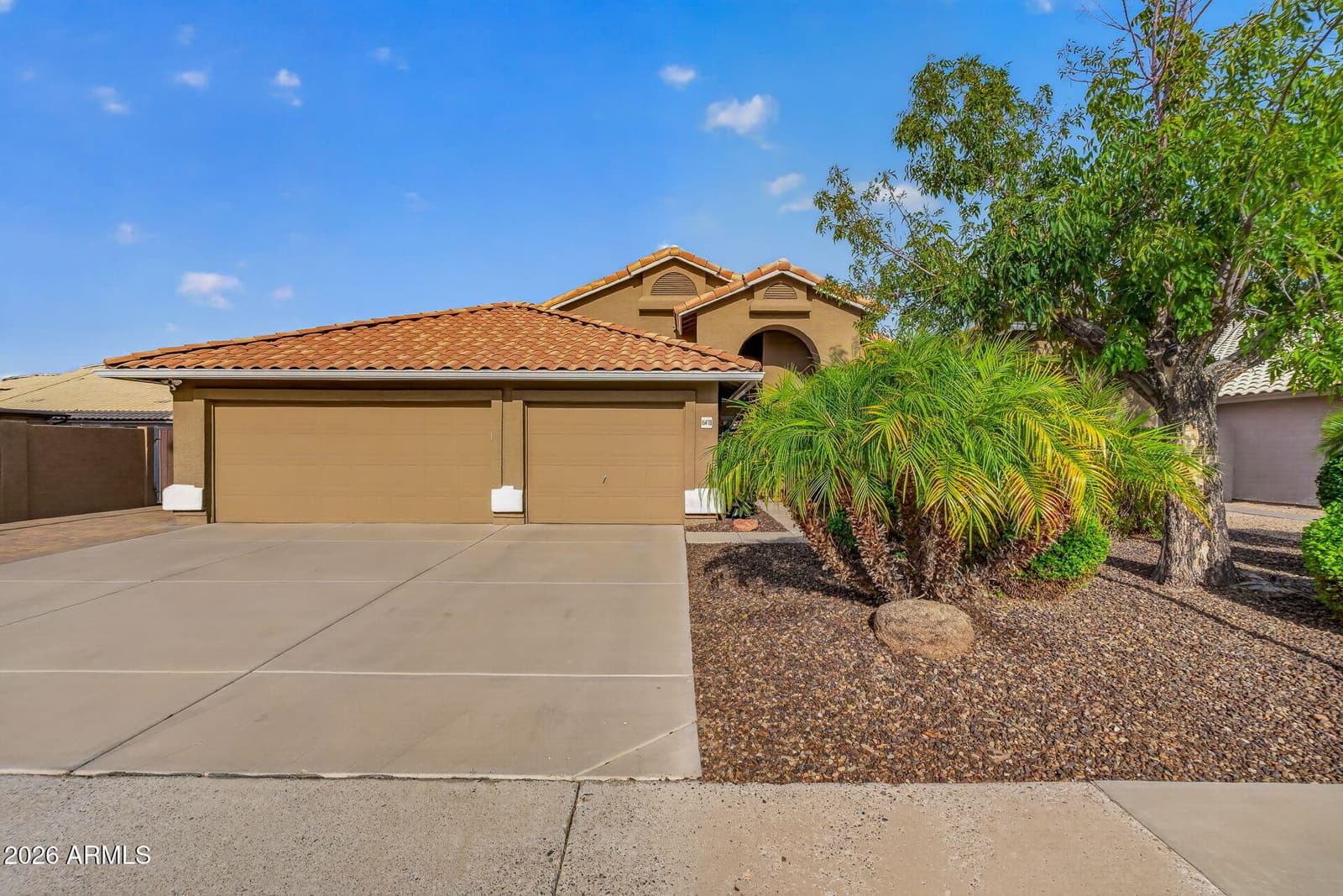 15470 N 87th Drive, Peoria, AZ 85382 — photo 6 of 95