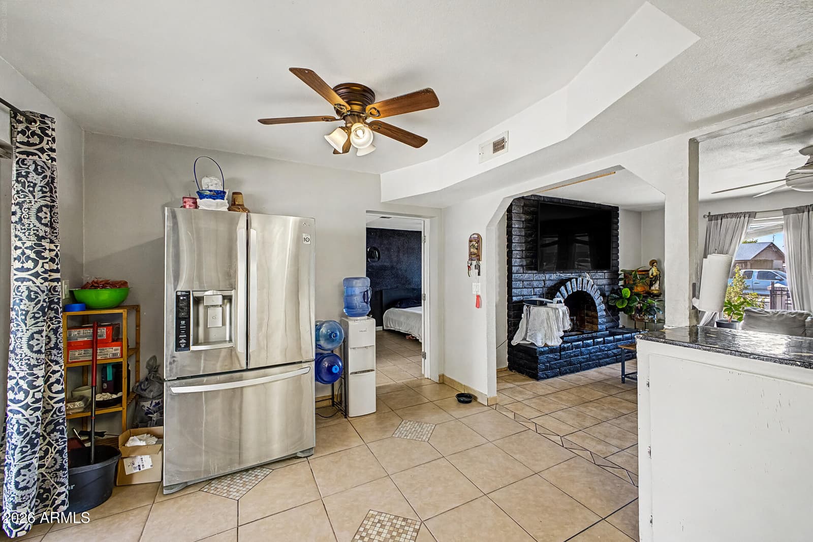 8730 W Earll Drive, Phoenix, AZ 85037 — photo 9 of 29