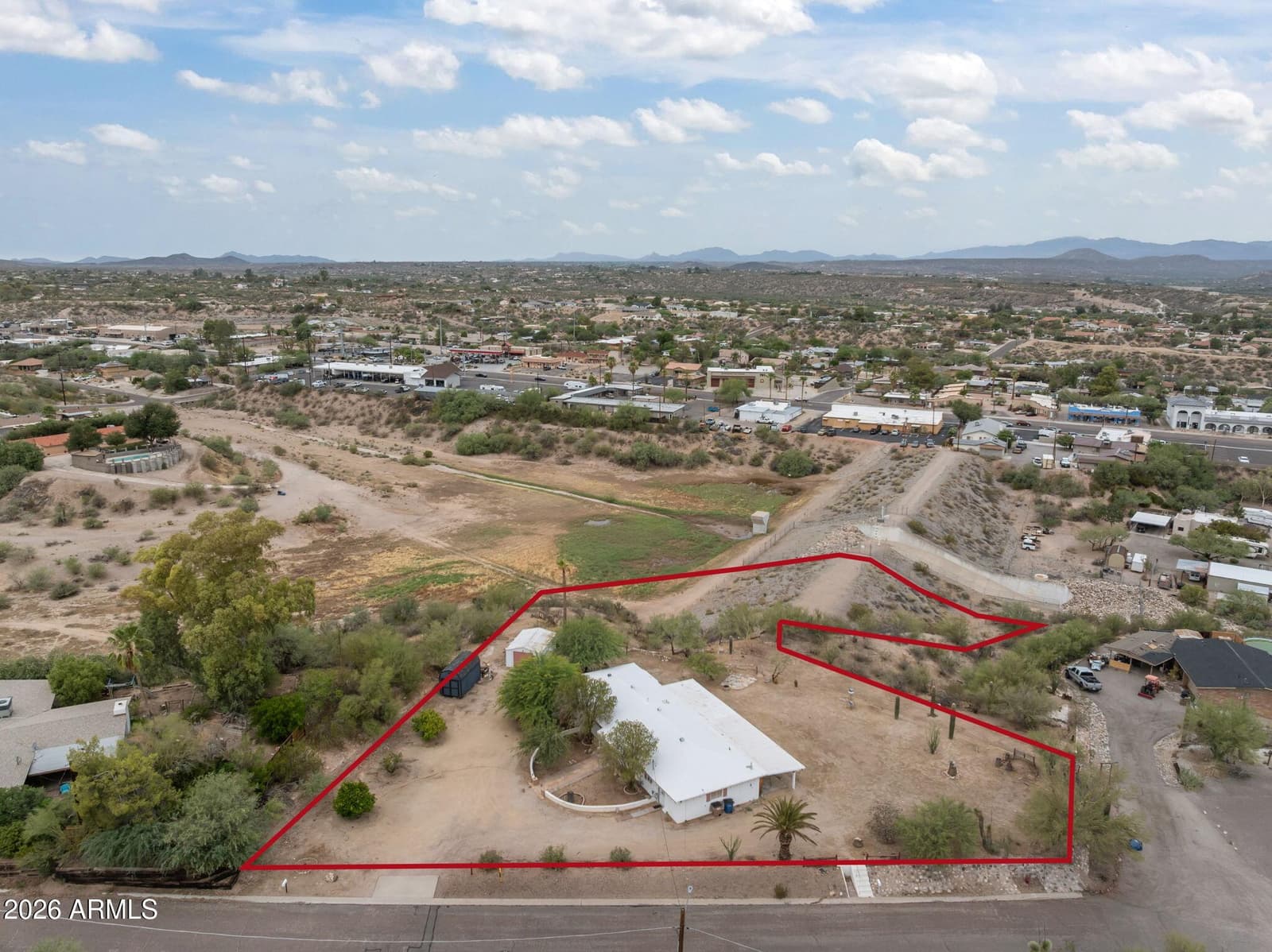 640 N Heights Road, Wickenburg, AZ 85390 — photo 6 of 38