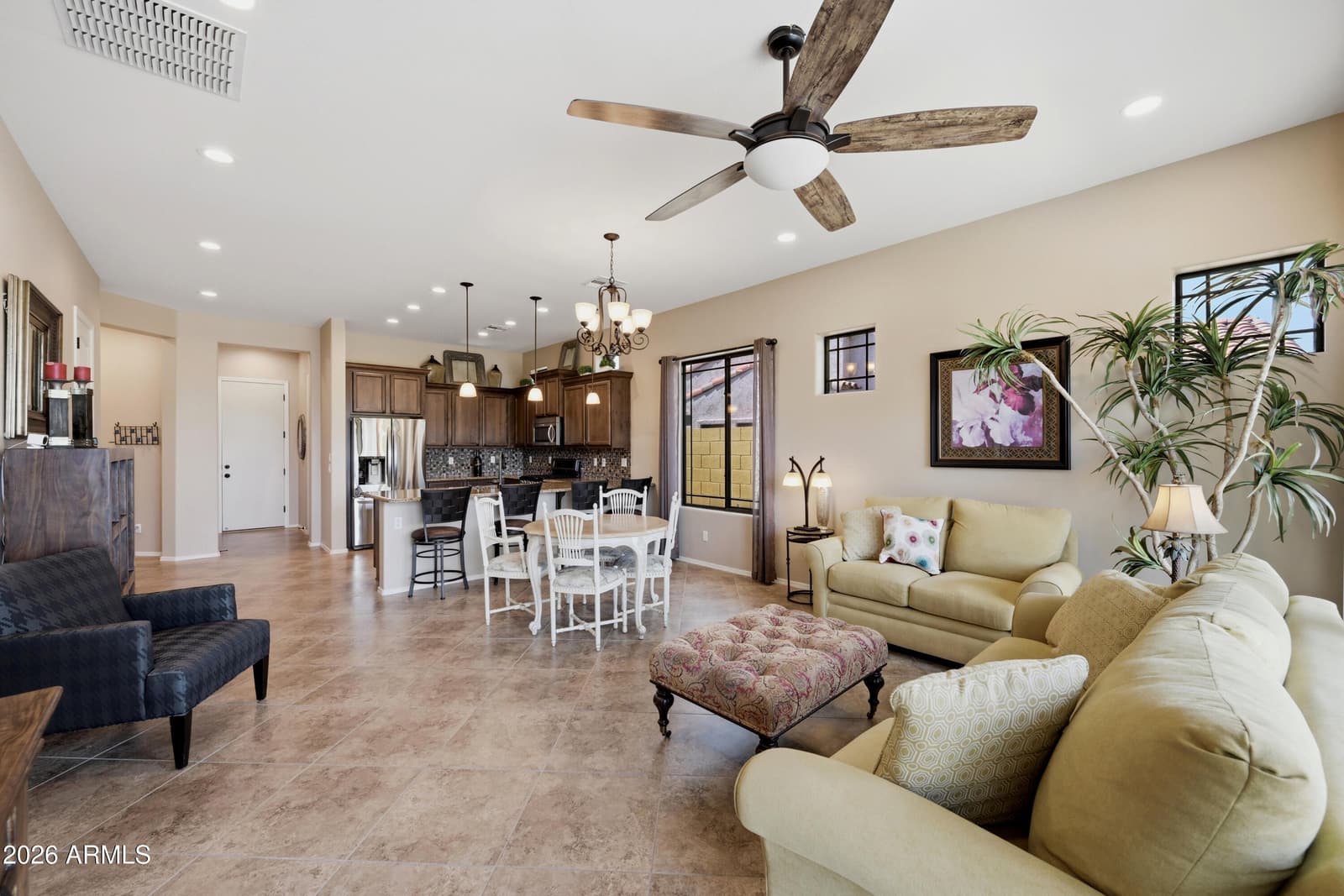 1842 N Red Cliff, Mesa, AZ 85207 — photo 3 of 30