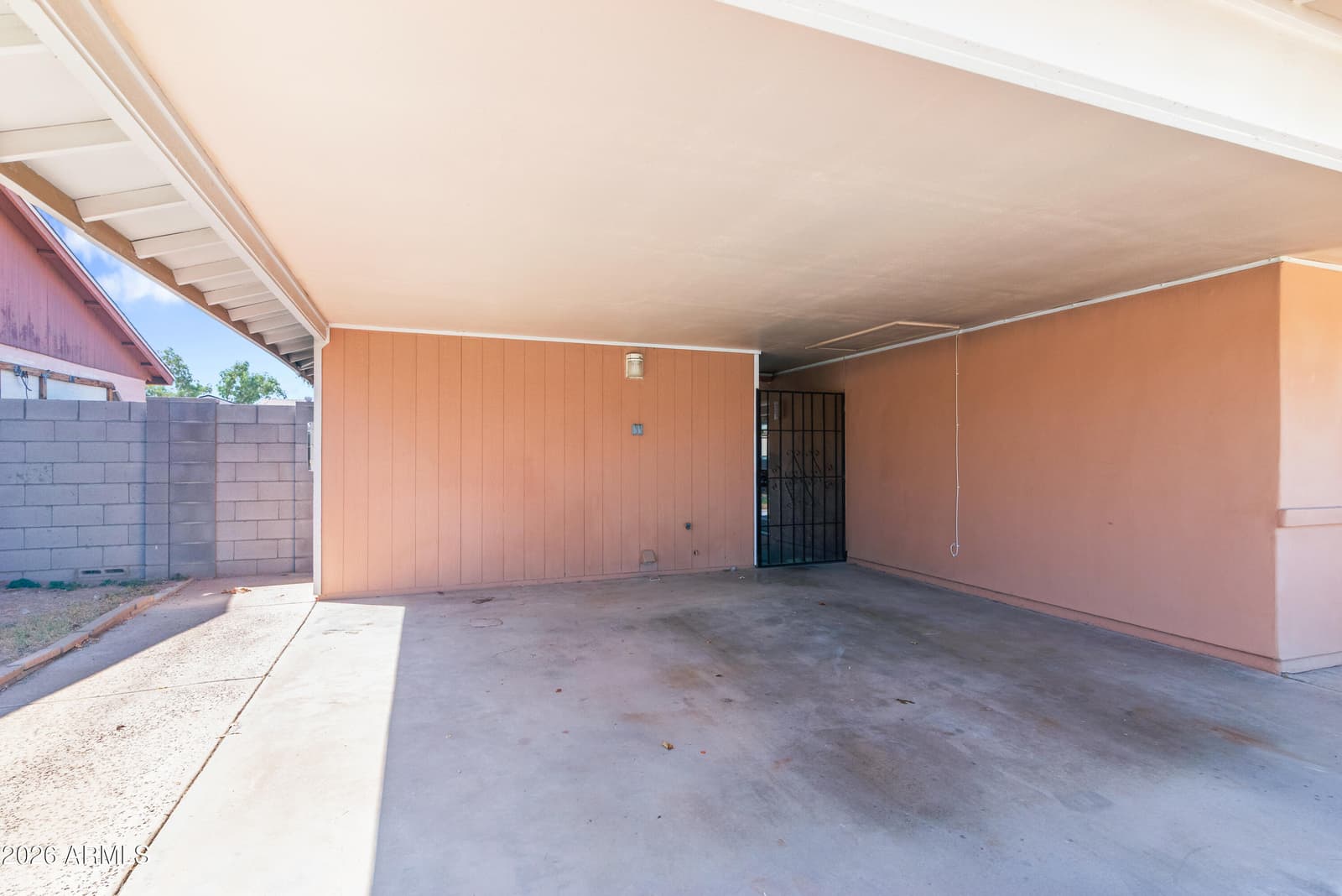 4523 W Altadena Avenue, Glendale, AZ 85304 — photo 4 of 32