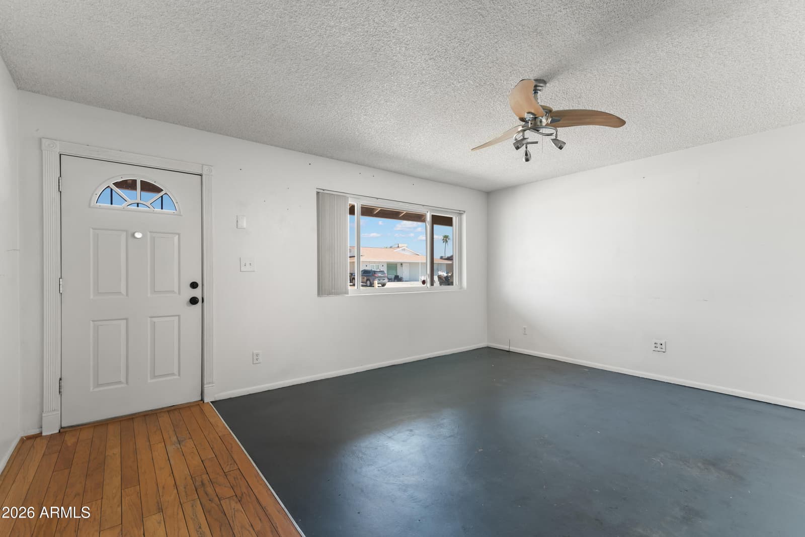 4523 W Altadena Avenue, Glendale, AZ 85304 — photo 5 of 32