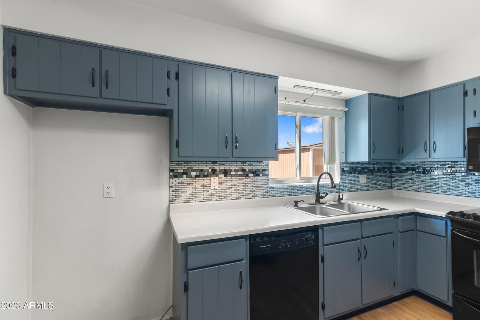 4523 W Altadena Avenue, Glendale, AZ 85304 — photo 11 of 32