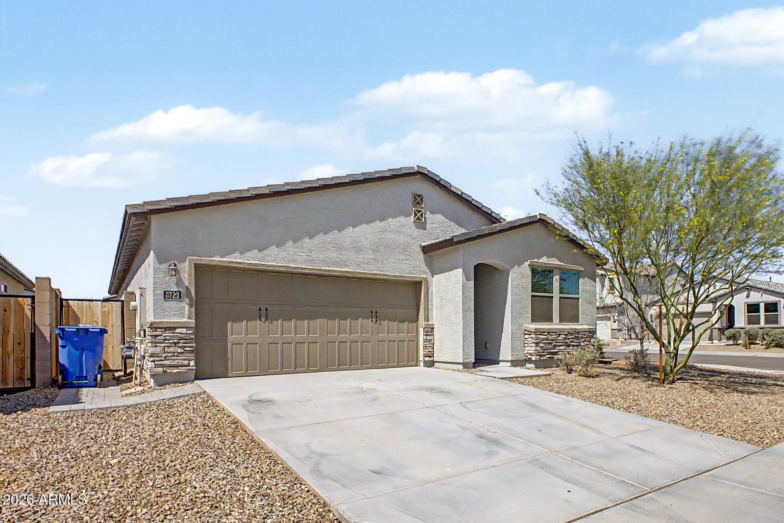 5722 W Getty Drive, Phoenix, AZ 85043 — photo 7 of 48