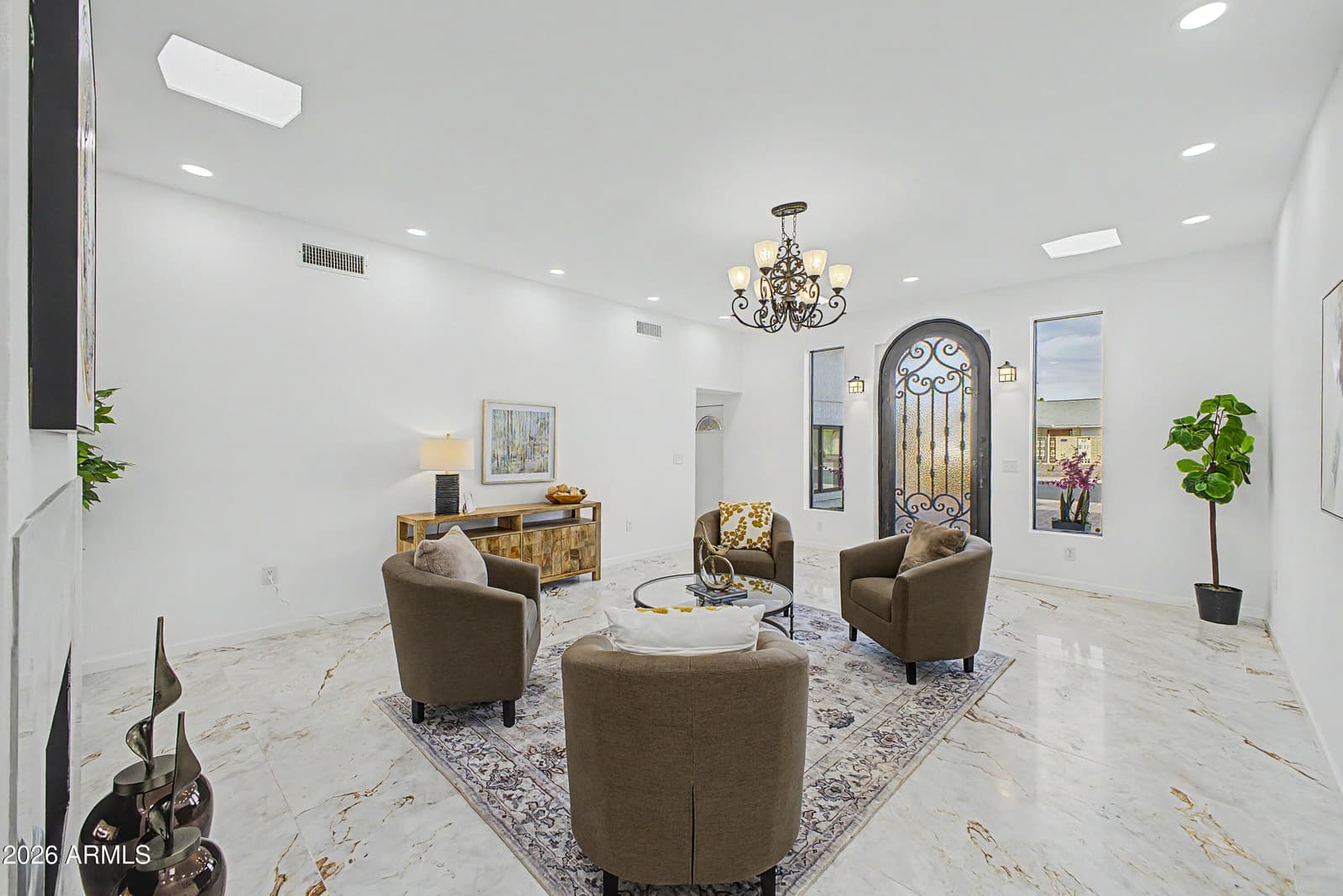 10601 W Bayside Road, Sun City, AZ 85351 — photo 10 of 60