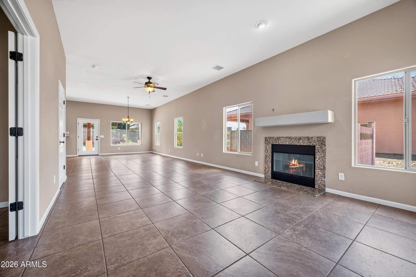 2678 Knollridge Drive, Sierra Vista, AZ 85650 — photo 3 of 57