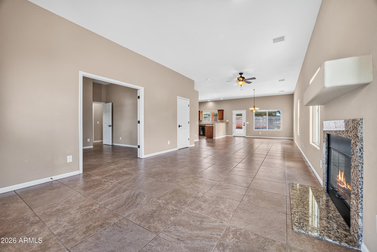 2678 Knollridge Drive, Sierra Vista, AZ 85650 — photo 4 of 57