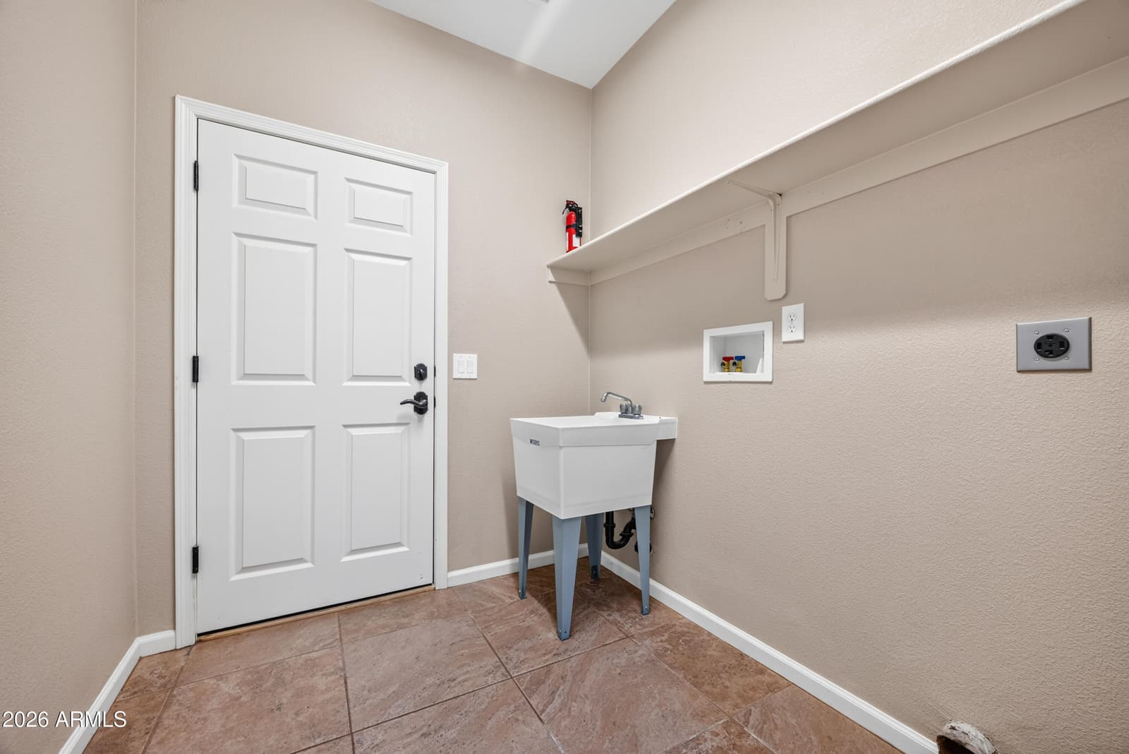 2678 Knollridge Drive, Sierra Vista, AZ 85650 — photo 18 of 57