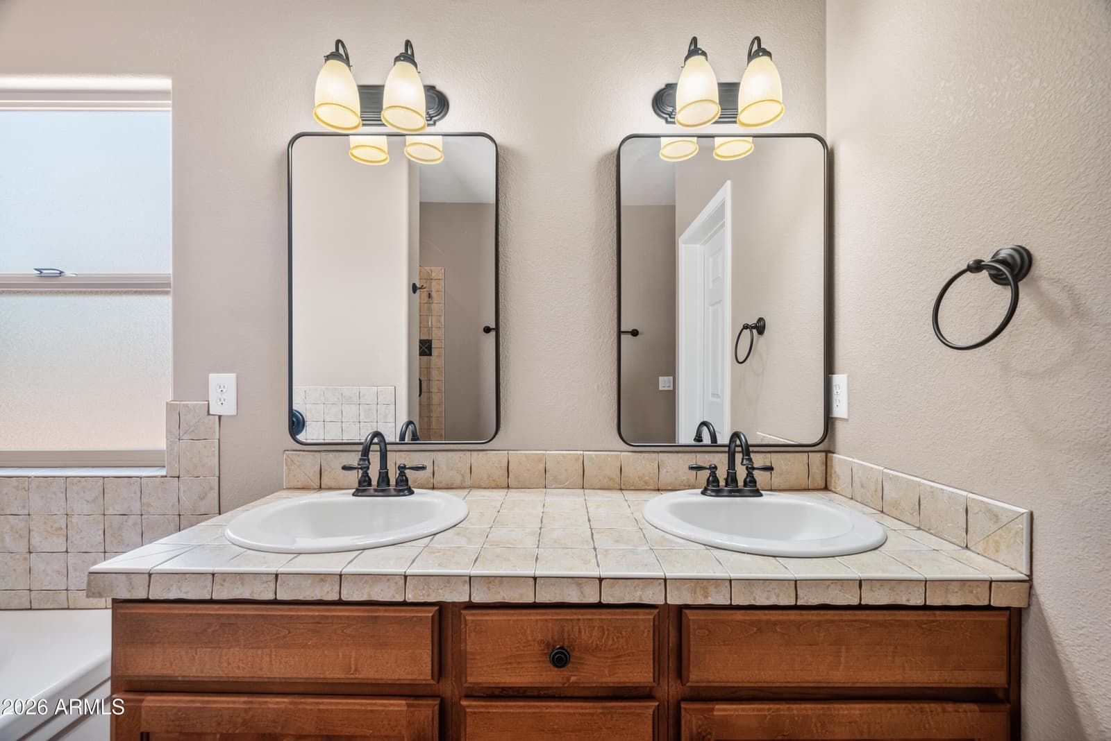 2678 Knollridge Drive, Sierra Vista, AZ 85650 — photo 23 of 57