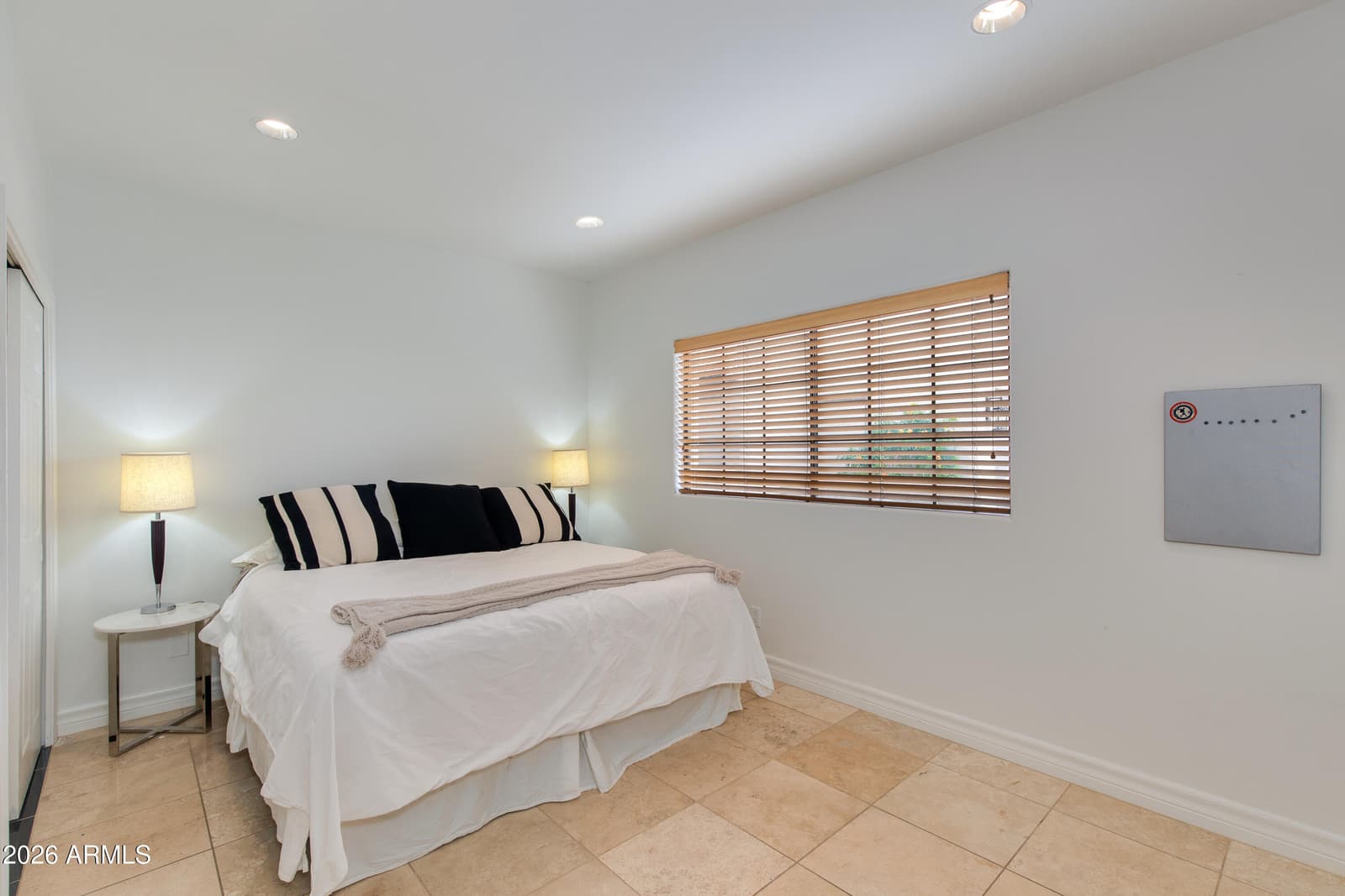 6227 N 30th Way, Phoenix, AZ 85016 — photo 7 of 13