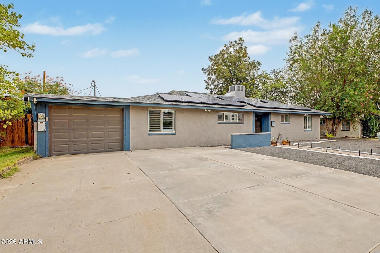 5835 N 16th Place, Phoenix, AZ 85016 — photo 2 of 44