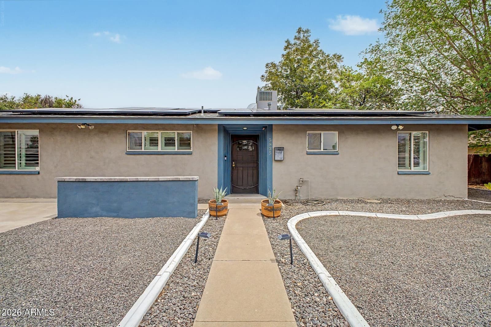 5835 N 16th Place, Phoenix, AZ 85016 — photo 4 of 44