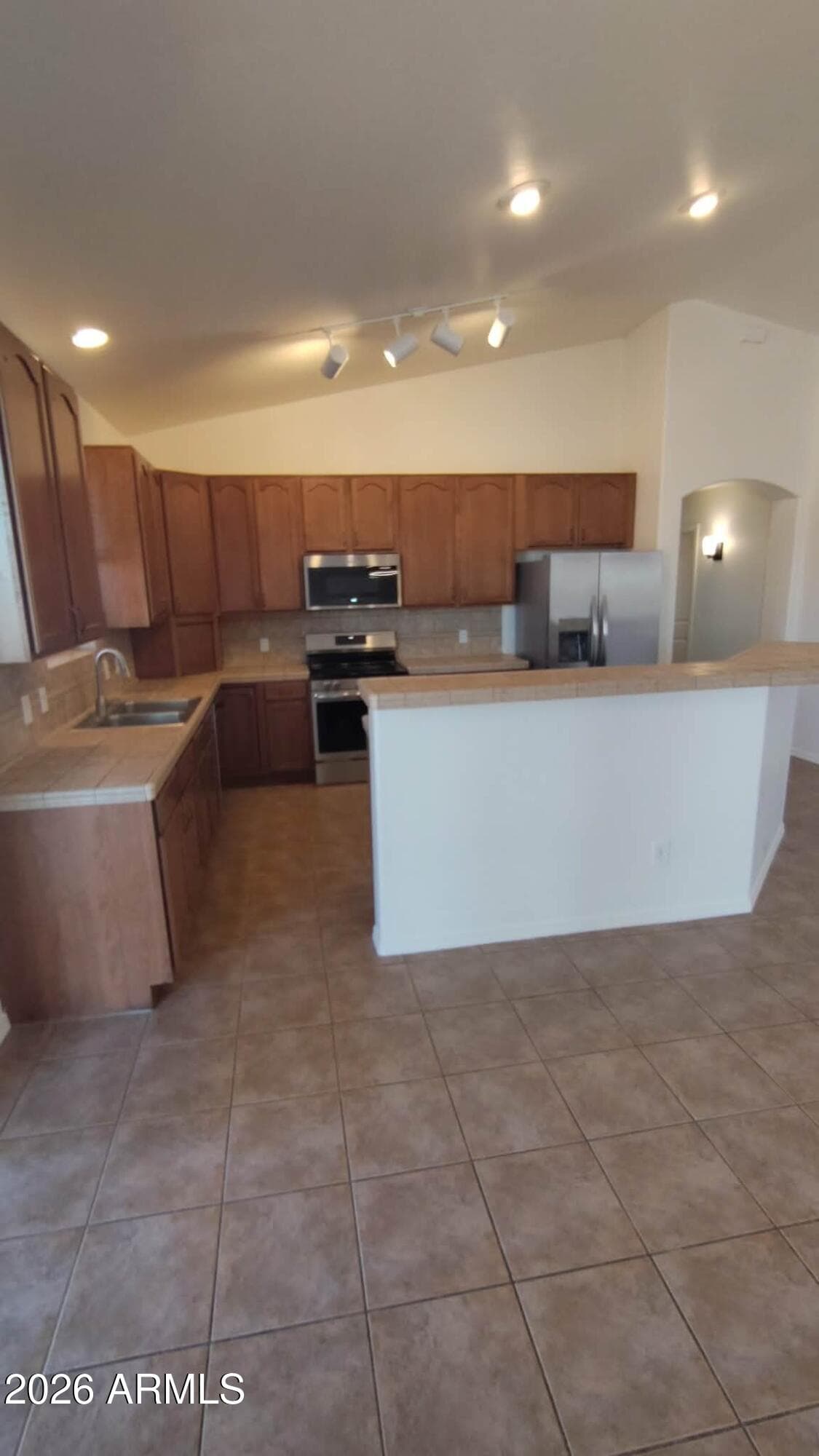 1637 San Clemente Drive, Sierra Vista, AZ 85635 — photo 6 of 35