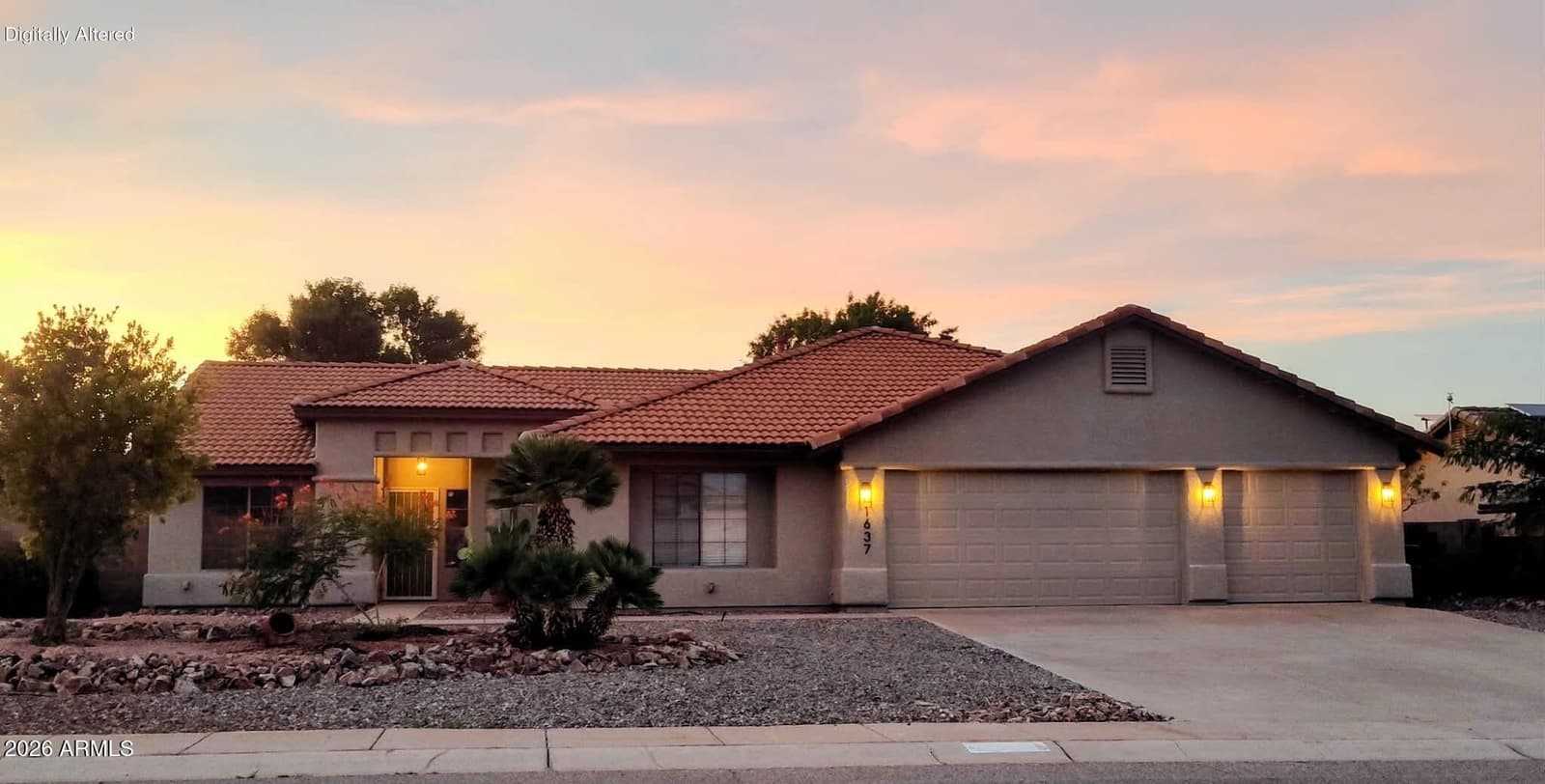 1637 San Clemente Drive, Sierra Vista, AZ 85635 — photo 1 of 35