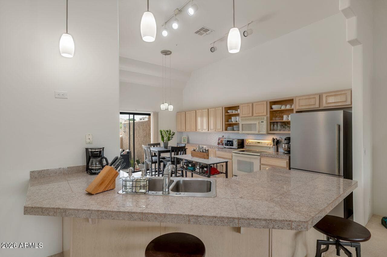16107 E Emerald Drive 204, Fountain Hills, AZ 85268 — photo 17 of 40