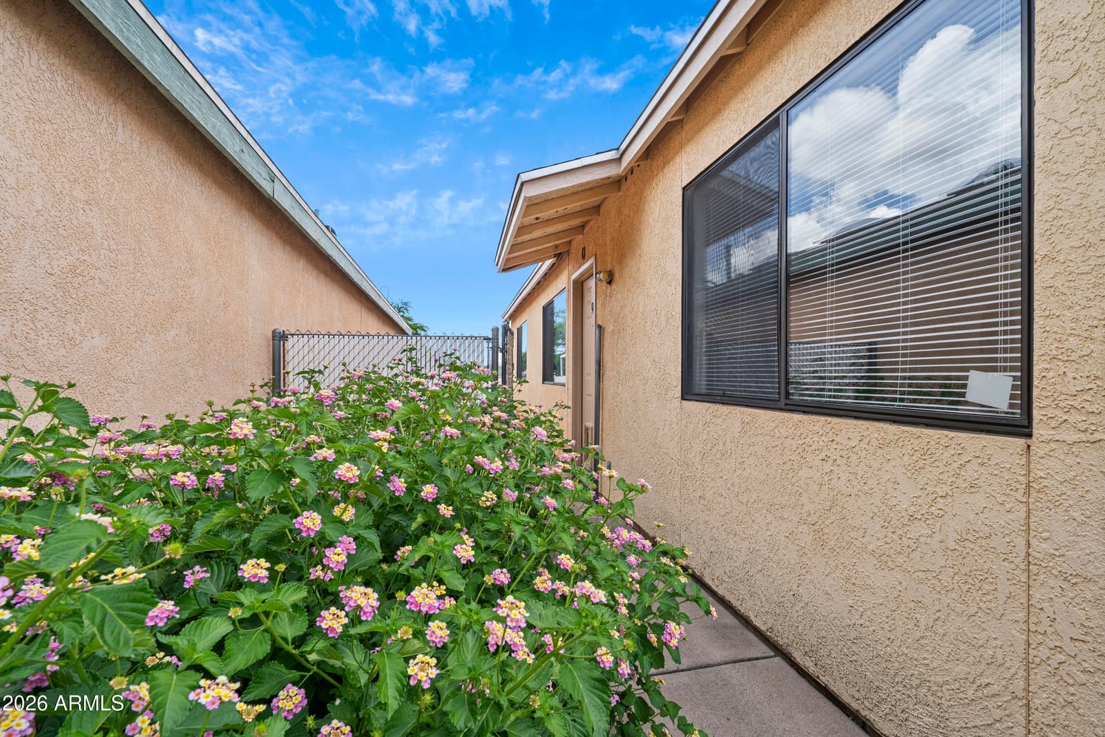 796 Sunset Vista Drive, Sierra Vista, AZ 85635 — photo 4 of 40