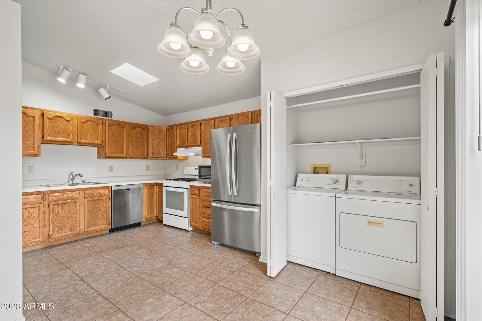 796 Sunset Vista Drive, Sierra Vista, AZ 85635 — photo 10 of 40