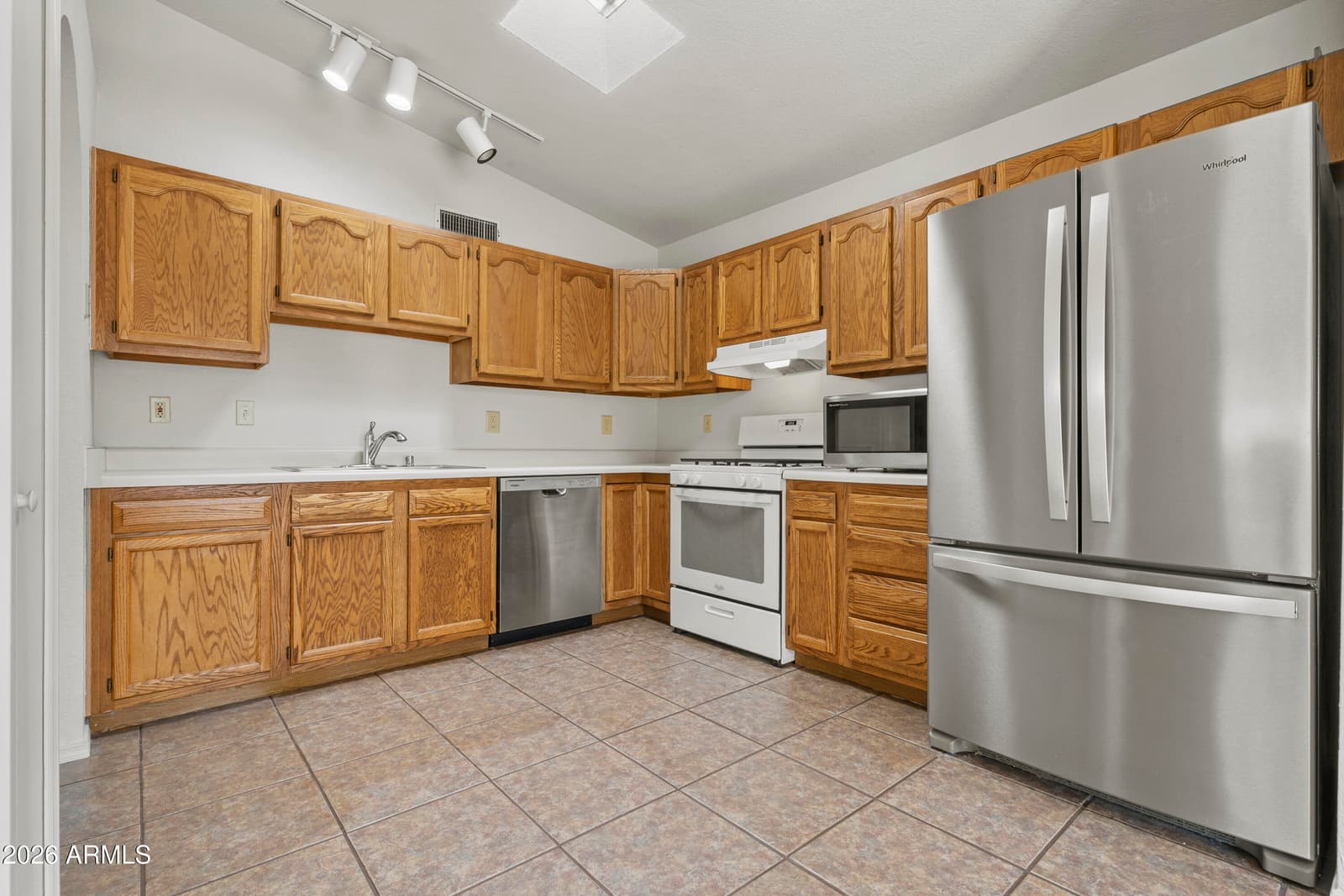 796 Sunset Vista Drive, Sierra Vista, AZ 85635 — photo 11 of 40