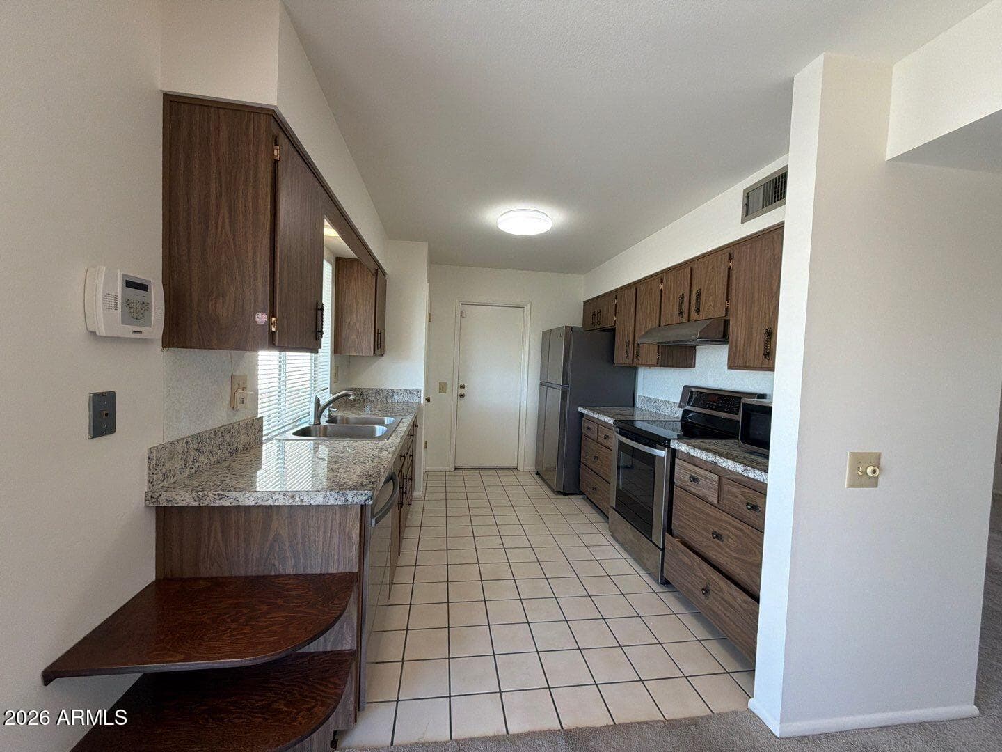 10201 W Sutters Gold Lane, Sun City, AZ 85351 — photo 11 of 46