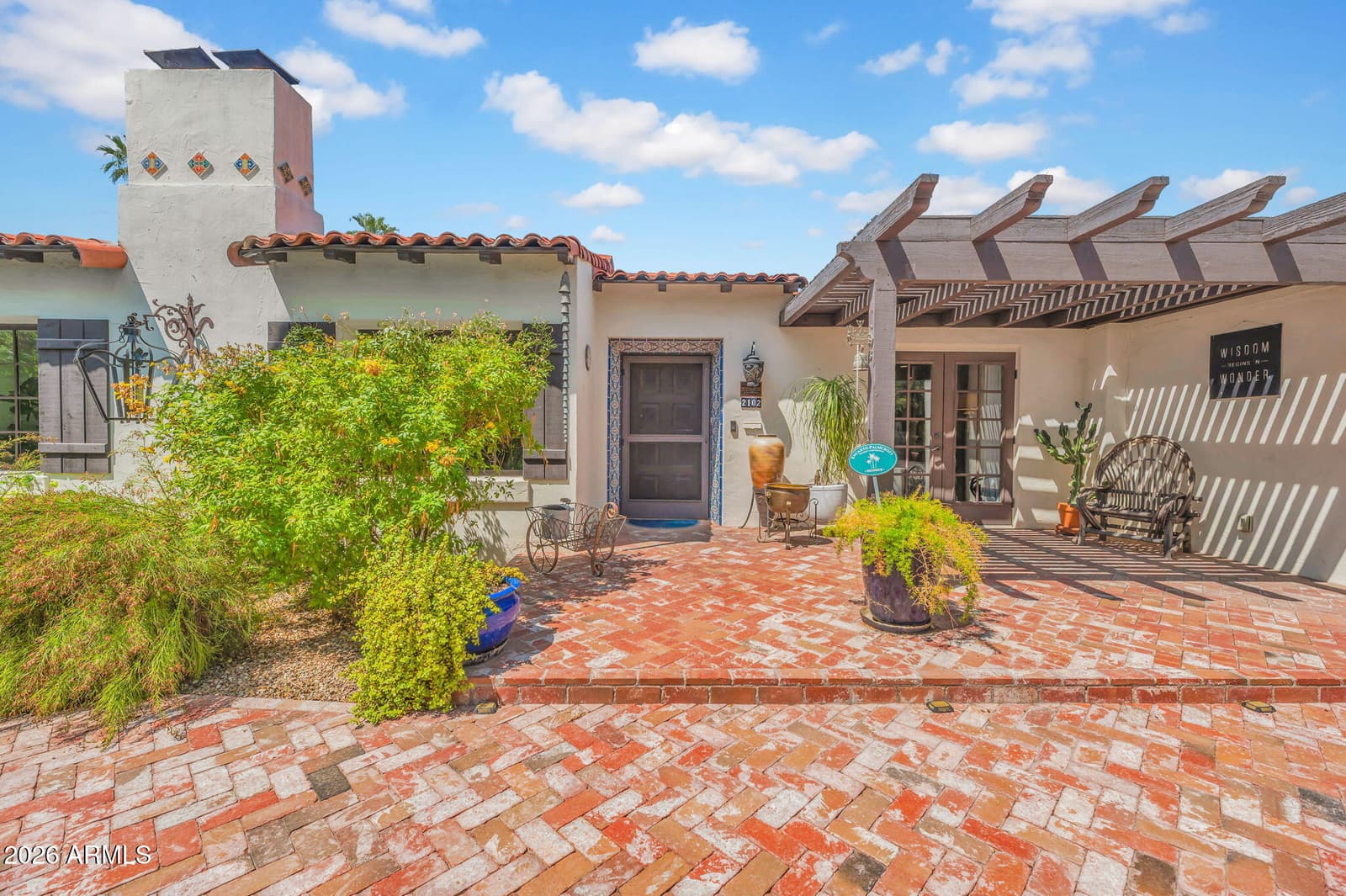 2102 Encanto Drive SW, Phoenix, AZ 85007 — photo 5 of 59
