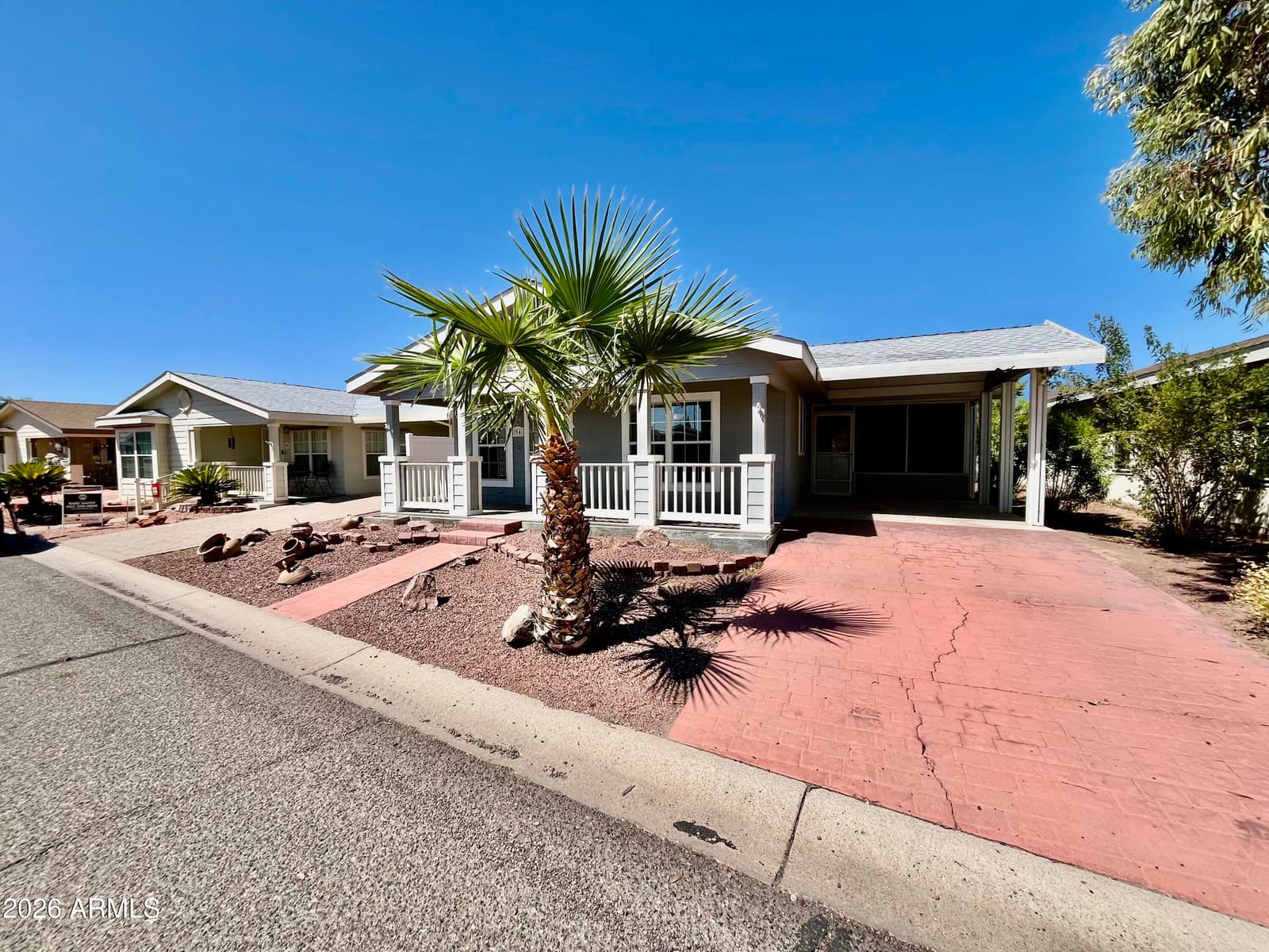 10960 N 67th Avenue 94, Glendale, AZ 85304 — photo 2 of 27