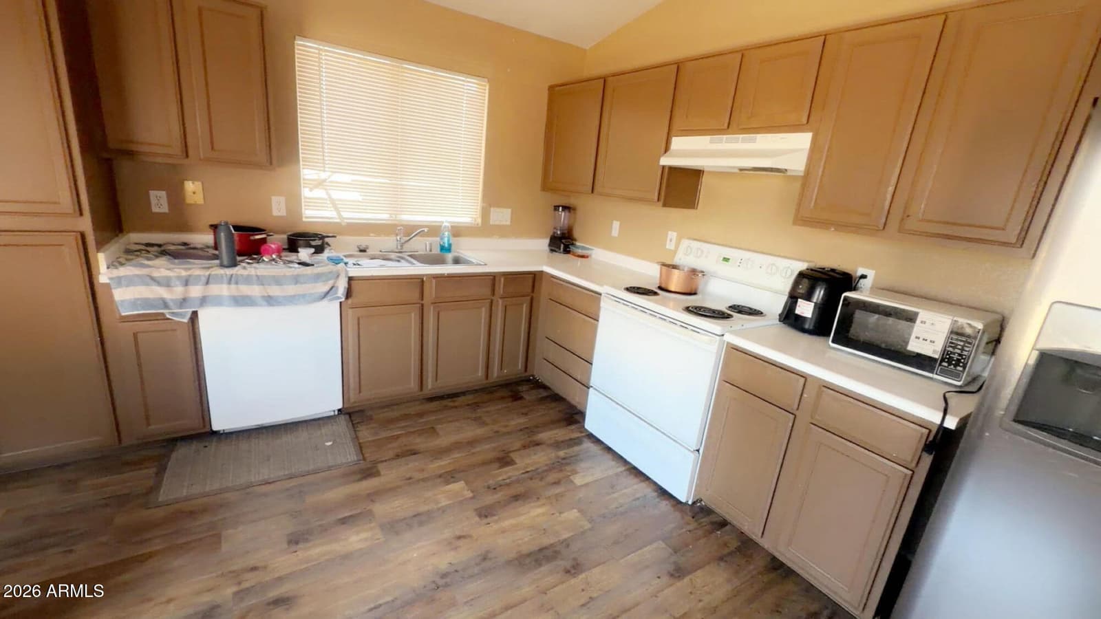 12209 N 41 Lane, Phoenix, AZ 85029 — photo 19 of 45