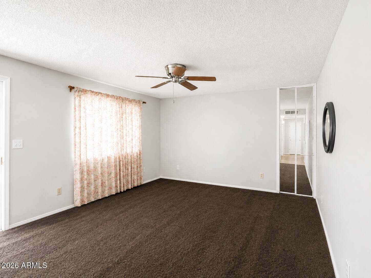 909 S Lesueur, Mesa, AZ 85204 — photo 3 of 16