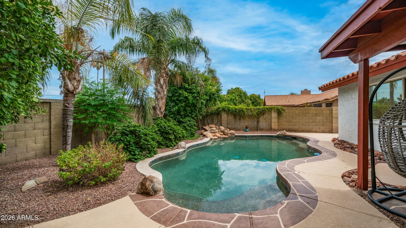 1338 E Sunburst Lane, Tempe, AZ 85284 — photo 10 of 43