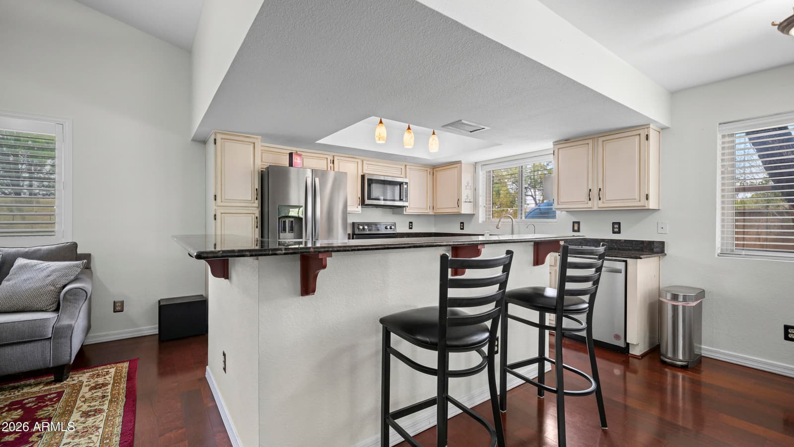 1338 E Sunburst Lane, Tempe, AZ 85284 — photo 5 of 43