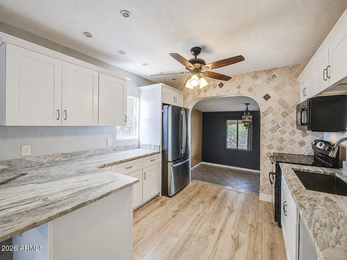 25416 S Grapefruit Drive, Queen Creek, AZ 85142 — photo 10 of 31